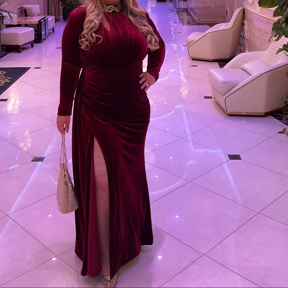Miss Circle Burgundy Velvet High Neck Gold Embroidered Maxi Dress
